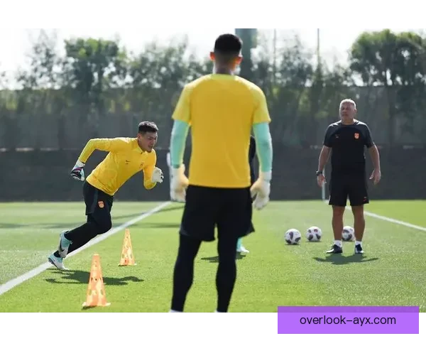 国足迎战劲敌誓夺胜利 球迷期待精彩对决燃爆赛场